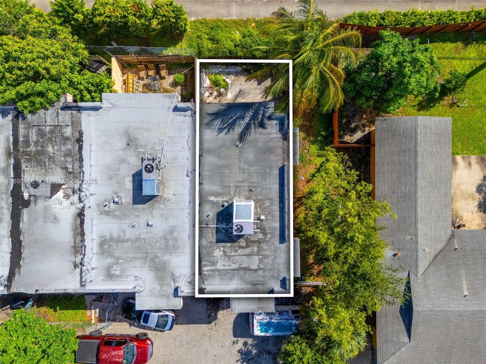 For Sale: $299,000 (4 beds, 2 baths, 1596 Square Feet)