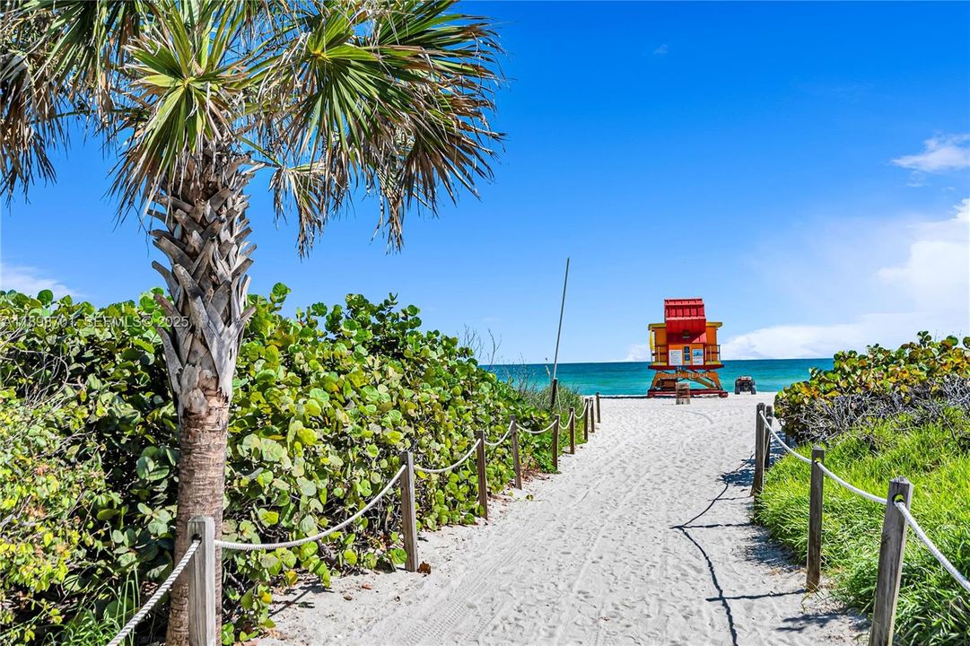 For Sale: $520,000 (1 beds, 2 baths, 1121 Square Feet)