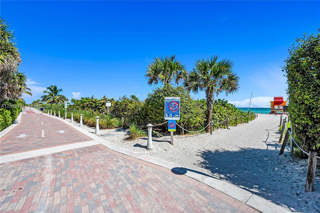 For Sale: $520,000 (1 beds, 2 baths, 1121 Square Feet)