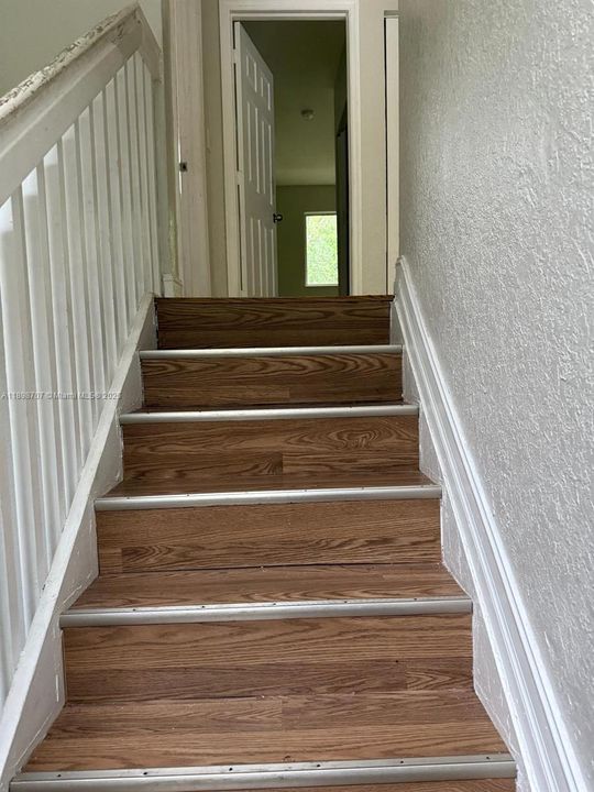 Recently Rented: $2,300 (3 beds, 2 baths, 0 Square Feet)