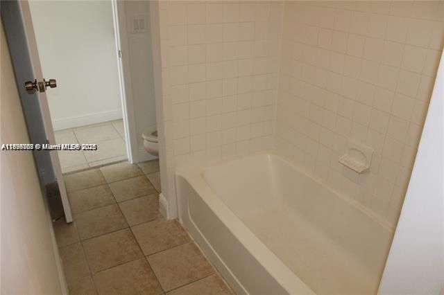 合同活跃: $1,650 (2 贝兹, 1 浴室, 903 平方英尺)