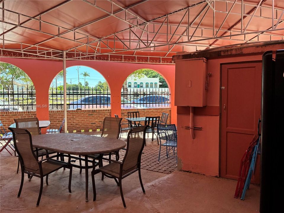 待售: $55,500 (0 贝兹, 0 浴室, 0 平方英尺)