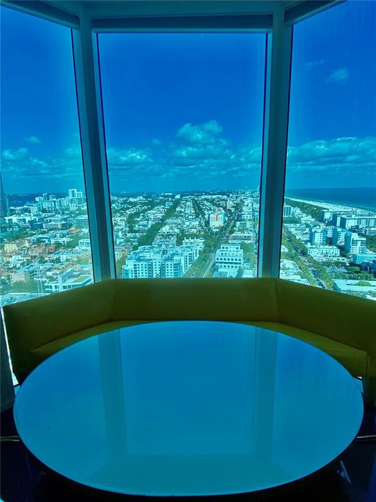 В аренду: $10,000 (2 спален, 2 ванн, 1960 Квадратных фут)