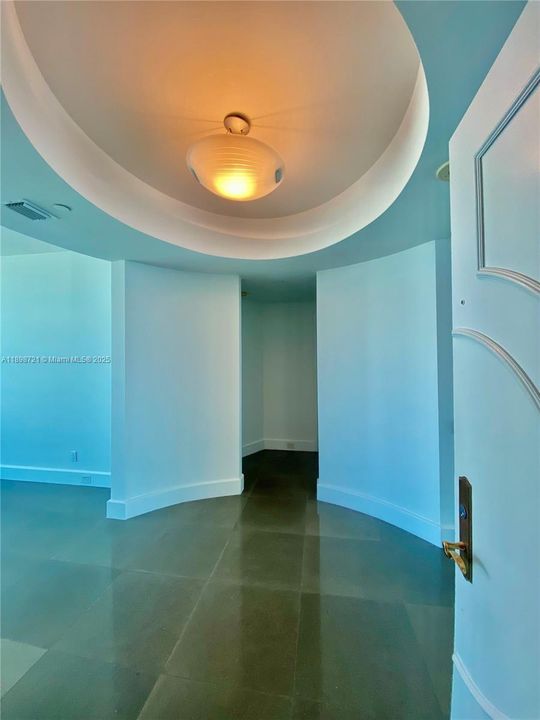 В аренду: $10,000 (2 спален, 2 ванн, 1960 Квадратных фут)