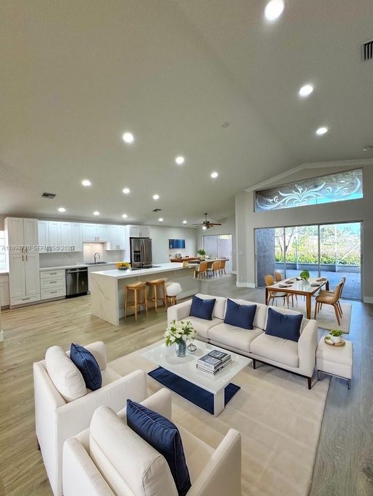 На продажу: $565,000 (3 спален, 2 ванн, 1984 Квадратных фут)