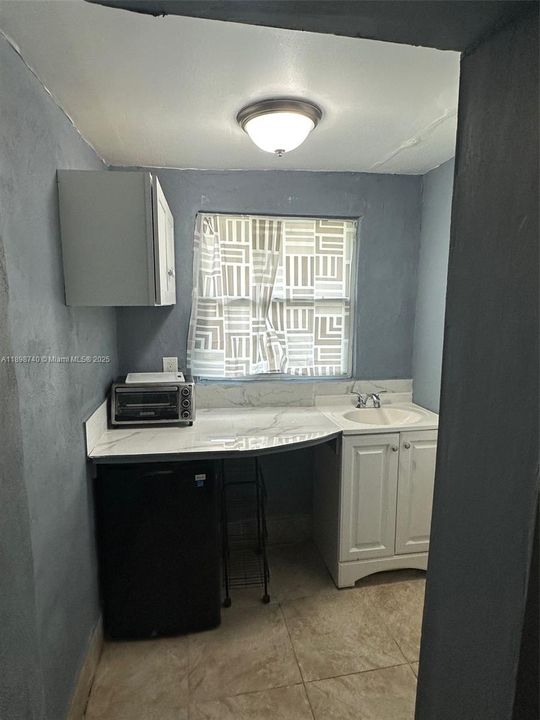 For Rent: $1,250 (1 beds, 1 baths, 0 Square Feet)