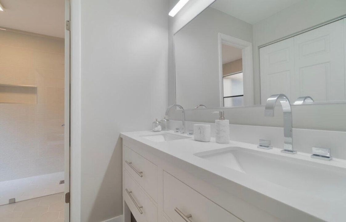 Exquisitely updated primary bath