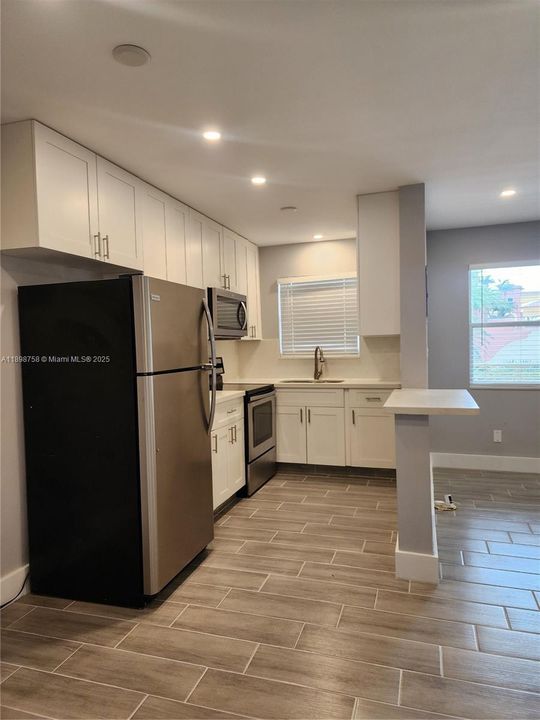 最近租的: $1,700 (1 贝兹, 1 浴室, 610 平方英尺)