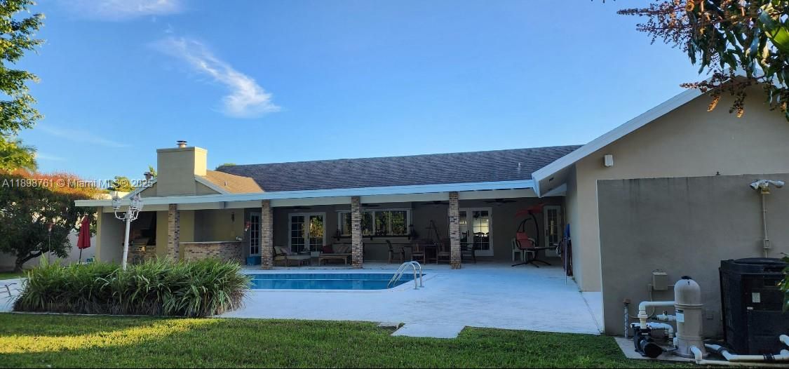 Active With Contract: $1,525,000 (5 beds, 3 baths, 3646 Square Feet)