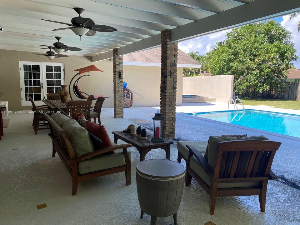 Active With Contract: $1,525,000 (5 beds, 3 baths, 3646 Square Feet)