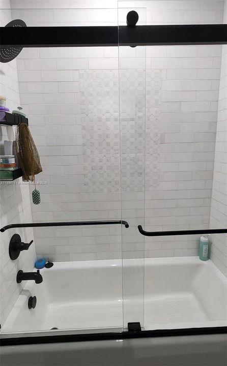 Active With Contract: $1,525,000 (5 beds, 3 baths, 3646 Square Feet)