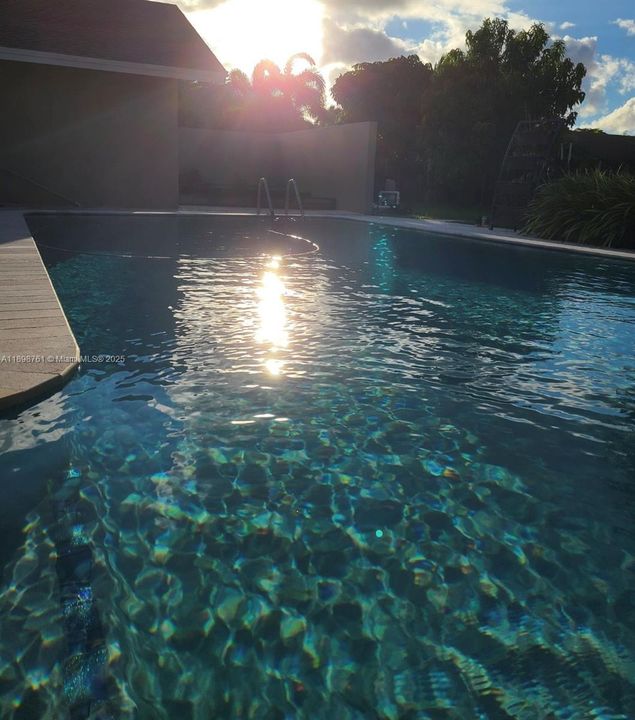 Active With Contract: $1,525,000 (5 beds, 3 baths, 3646 Square Feet)