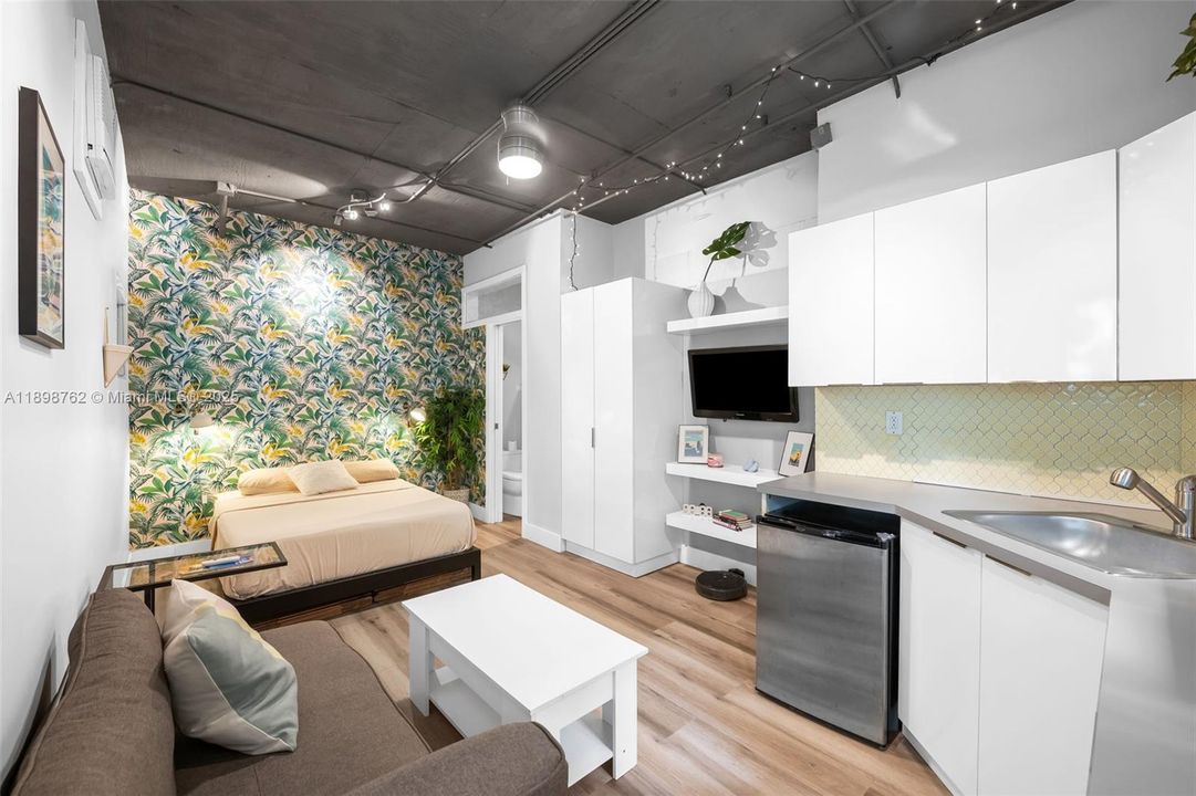 En Venta: $1,795,000 (4 camas, 3 baños, 2120 Pies cuadrados)