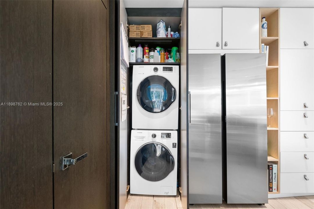 En Venta: $1,795,000 (4 camas, 3 baños, 2120 Pies cuadrados)