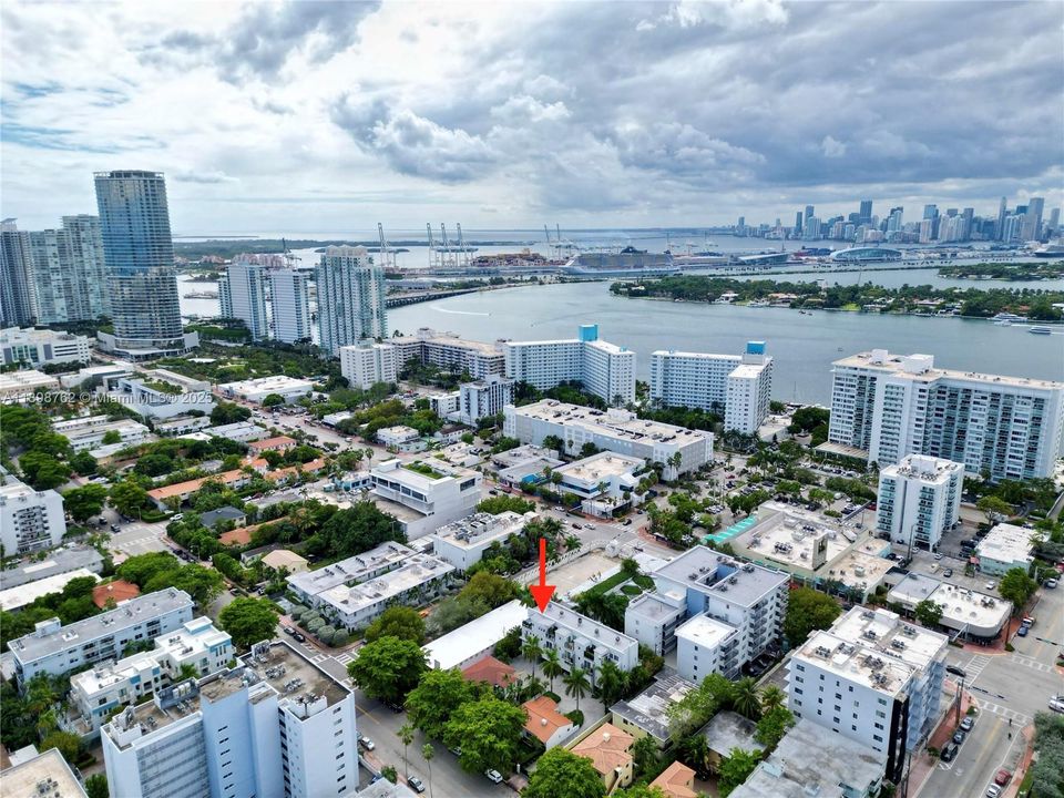 En Venta: $1,795,000 (4 camas, 3 baños, 2120 Pies cuadrados)