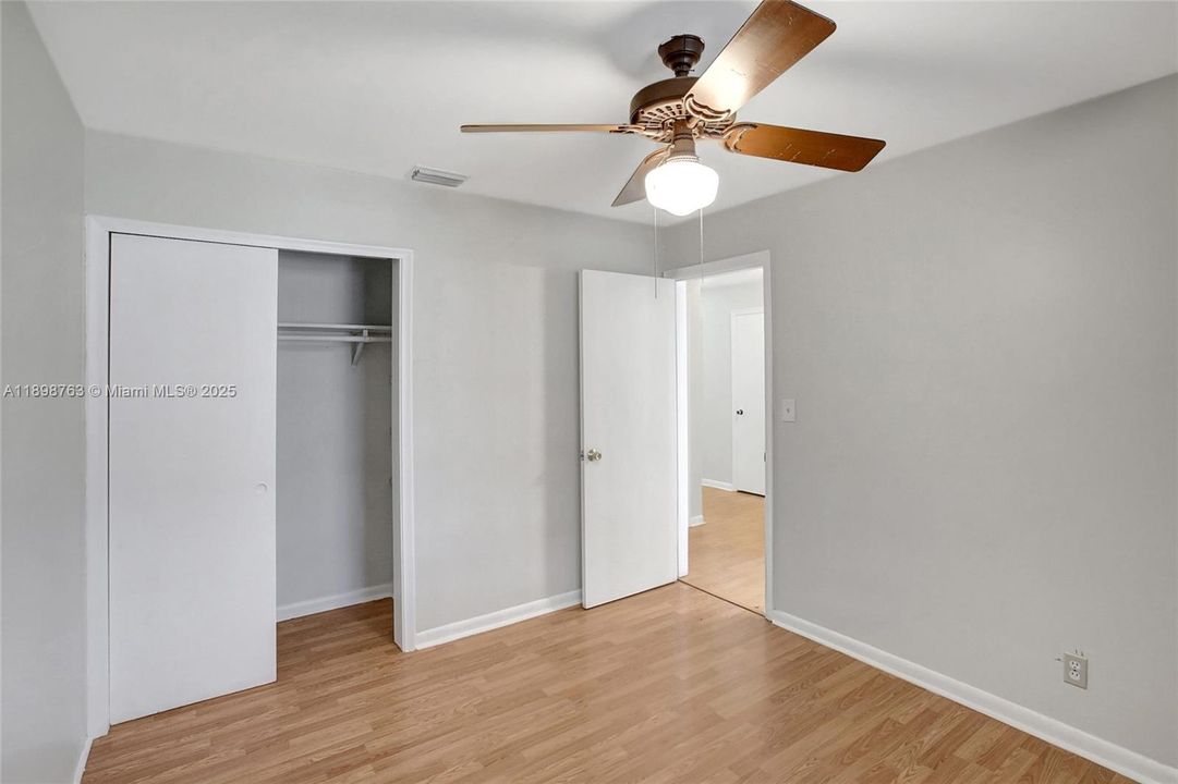 Recently Rented: $3,300 (3 beds, 2 baths, 1966 Square Feet)