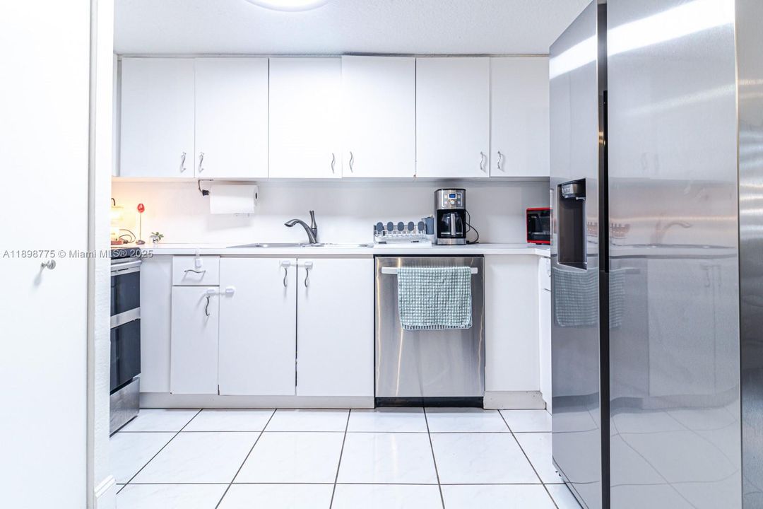 En Venta: $420,000 (3 camas, 2 baños, 1270 Pies cuadrados)