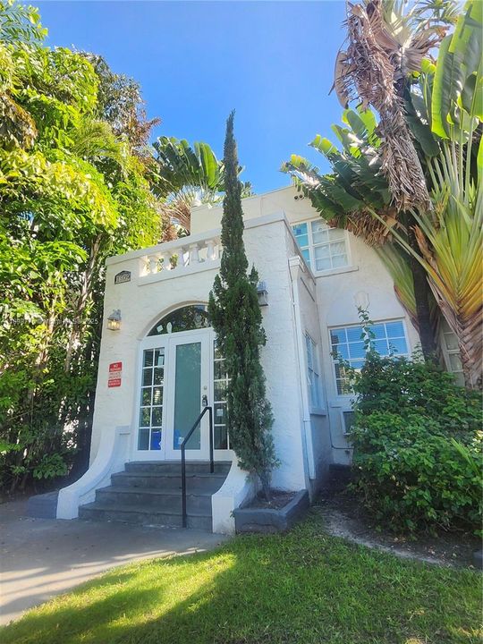 Recently Rented: $2,750 (2 beds, 1 baths, 0 Square Feet)