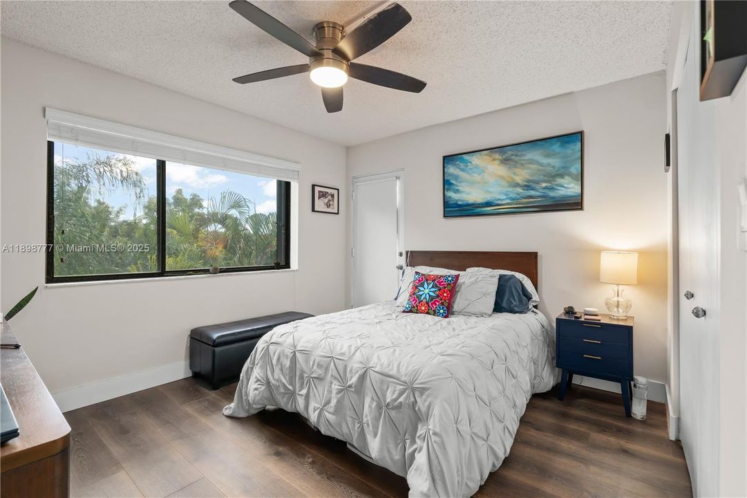 最近售出: $379,500 (3 贝兹, 2 浴室, 1550 平方英尺)