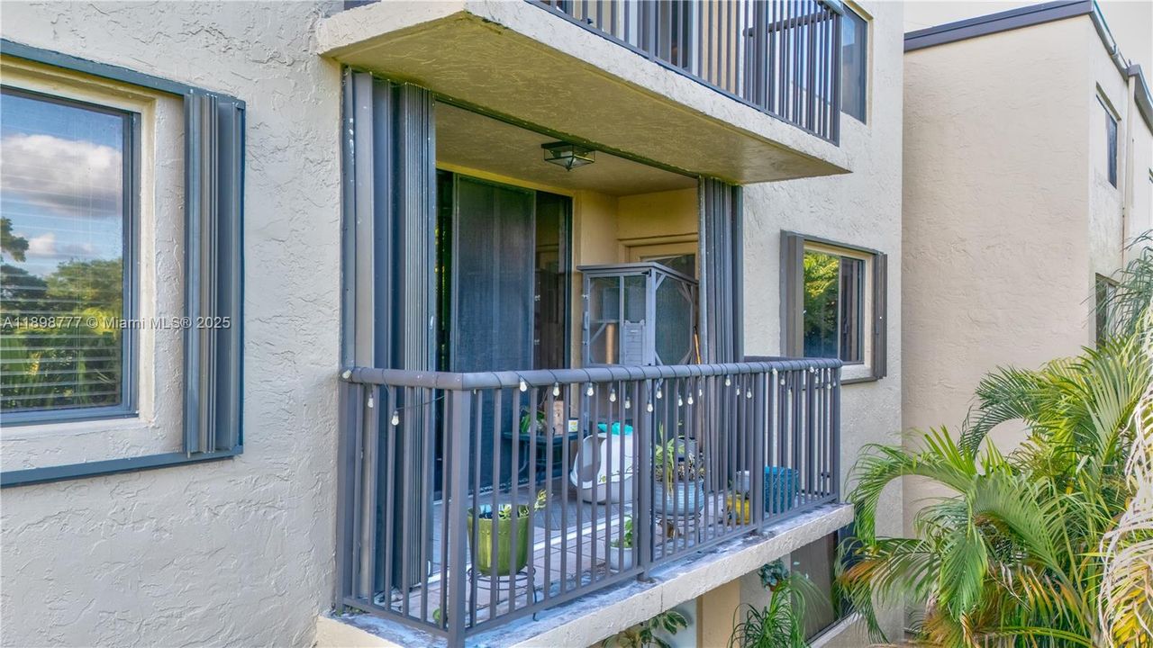 最近售出: $379,500 (3 贝兹, 2 浴室, 1550 平方英尺)