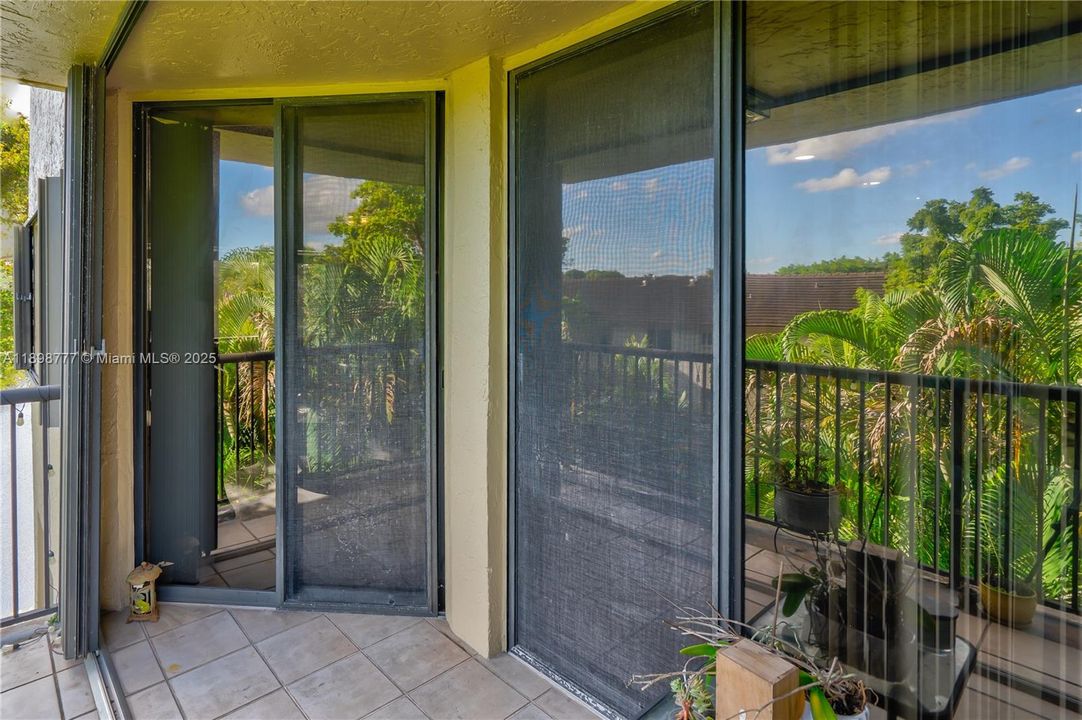 最近售出: $379,500 (3 贝兹, 2 浴室, 1550 平方英尺)