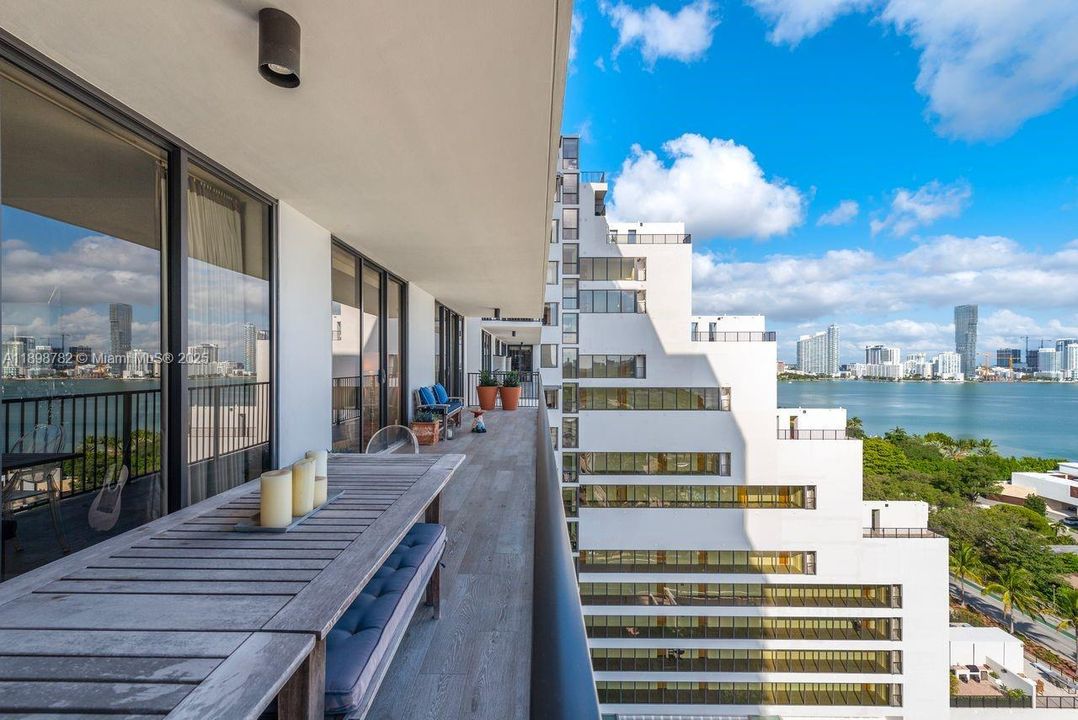 Every room has an Impact glass sliding door leading to their balcony and their stunning views of South and North