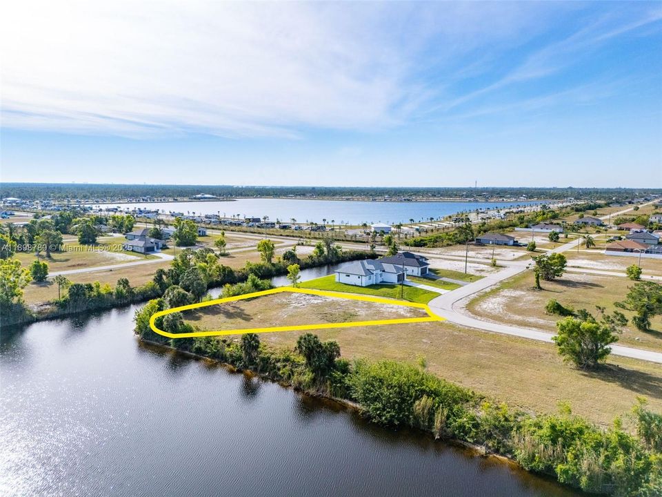 待售: $69,970 (0.43 acres)