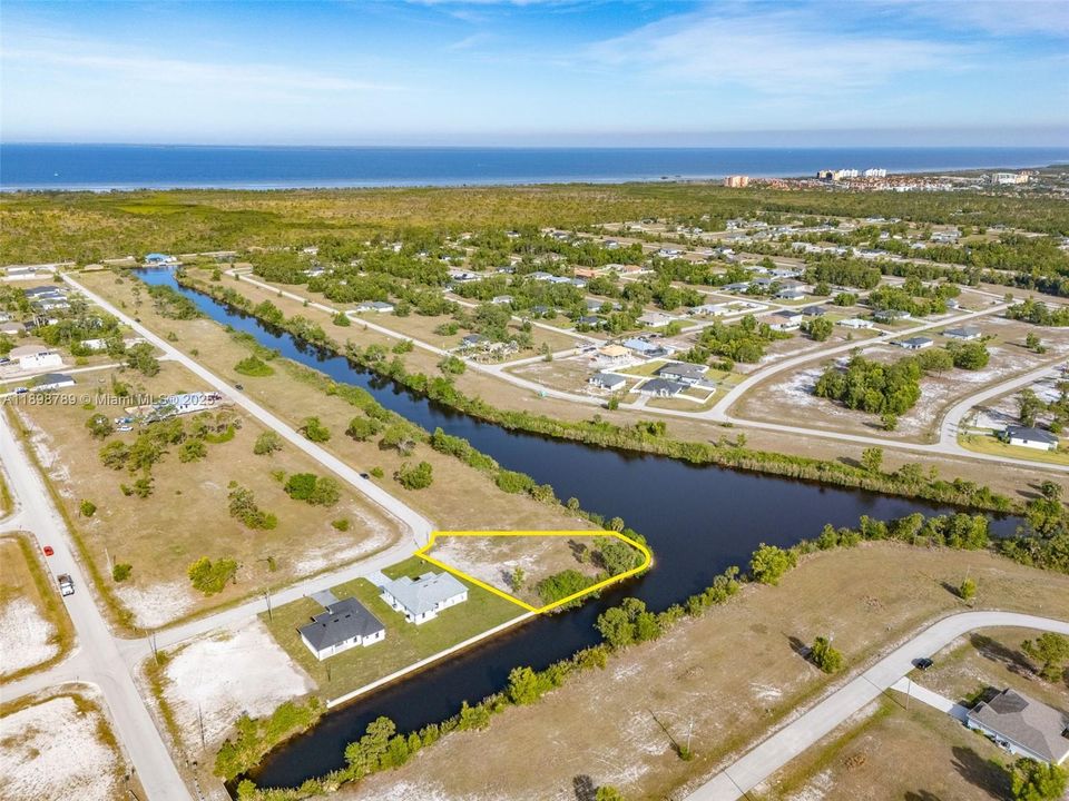 待售: $69,970 (0.43 acres)