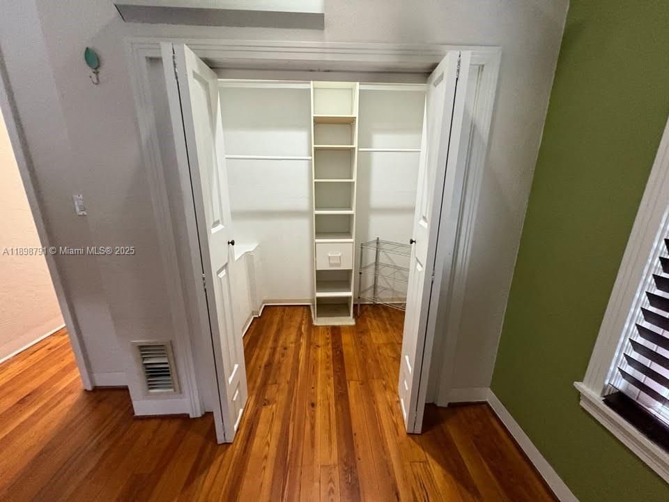 For Rent: $2,200 (3 beds, 2 baths, 0 Square Feet)