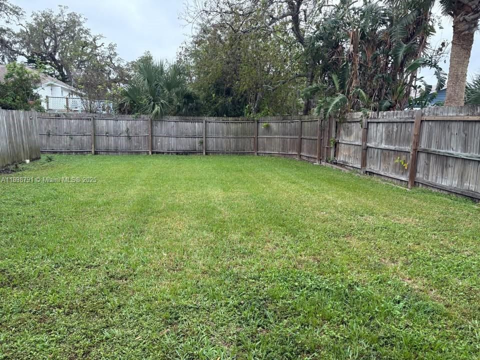 For Rent: $2,200 (3 beds, 2 baths, 0 Square Feet)