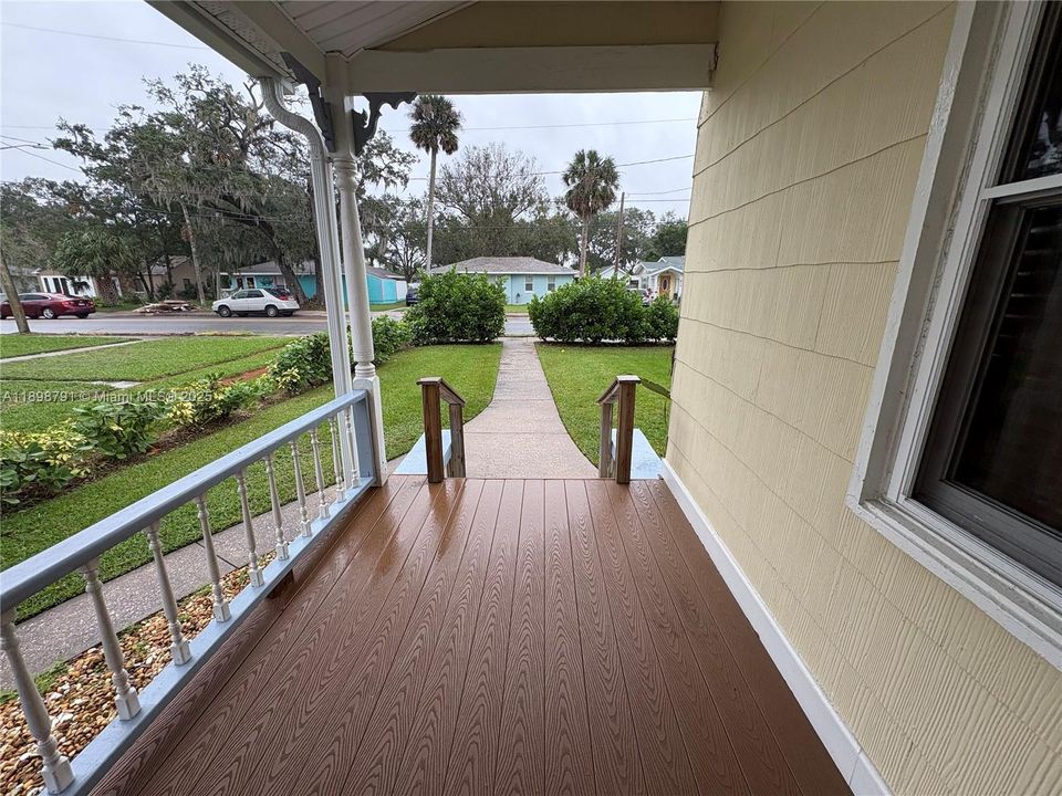 For Rent: $2,200 (3 beds, 2 baths, 0 Square Feet)