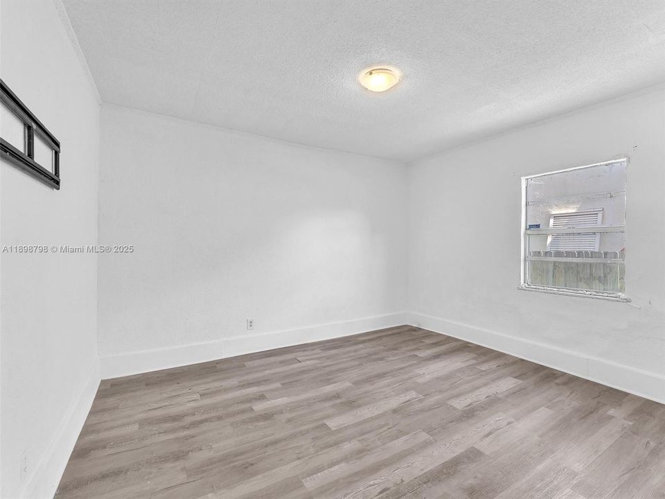 For Sale: $899,000 (0 beds, 0 baths, 1468 Square Feet)