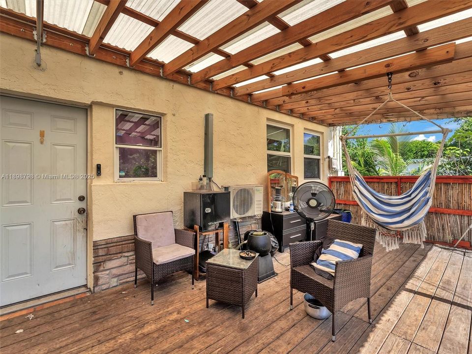 For Sale: $899,000 (0 beds, 0 baths, 1468 Square Feet)