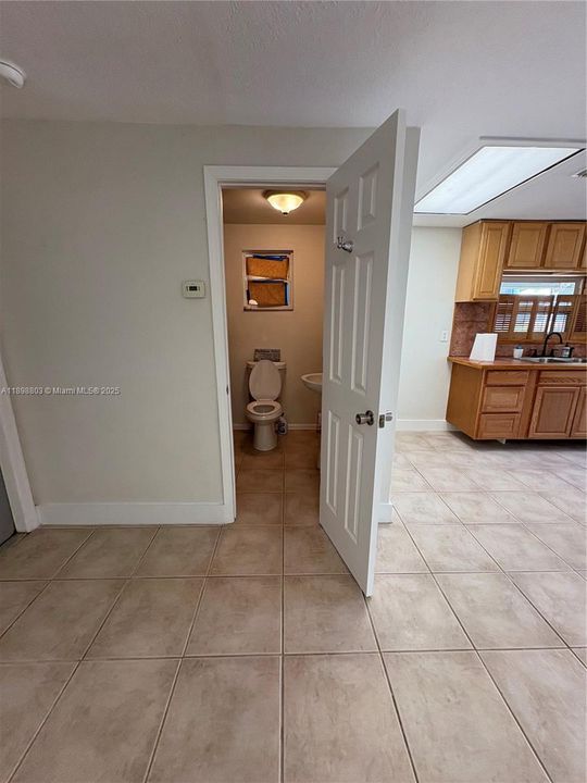 For Rent: $1,025 (1 beds, 1 baths, 0 Square Feet)