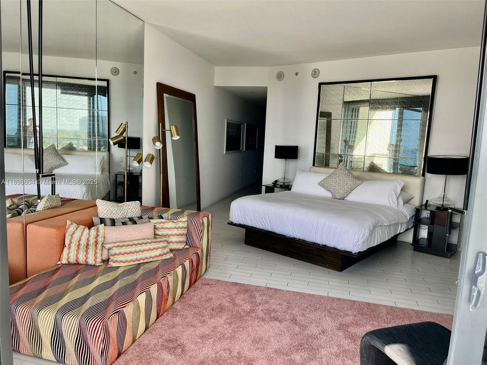 В аренду: $8,500 (0 спален, 1 ванн, 563 Квадратных фут)