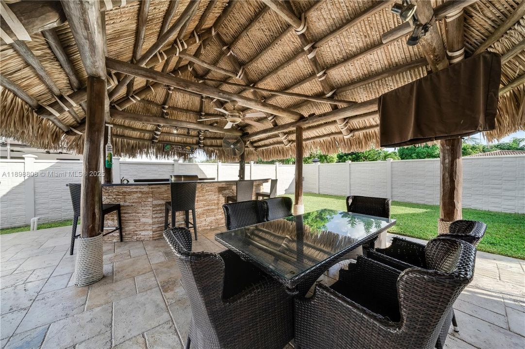 待售: $1,095,000 (4 贝兹, 3 浴室, 2536 平方英尺)