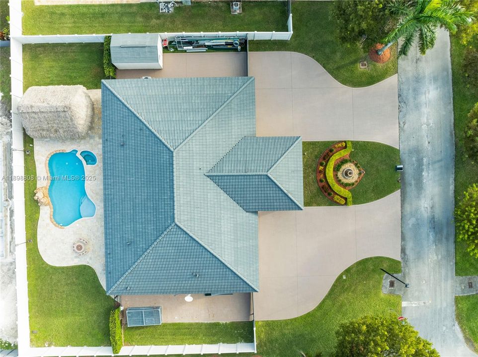 待售: $1,095,000 (4 贝兹, 3 浴室, 2536 平方英尺)