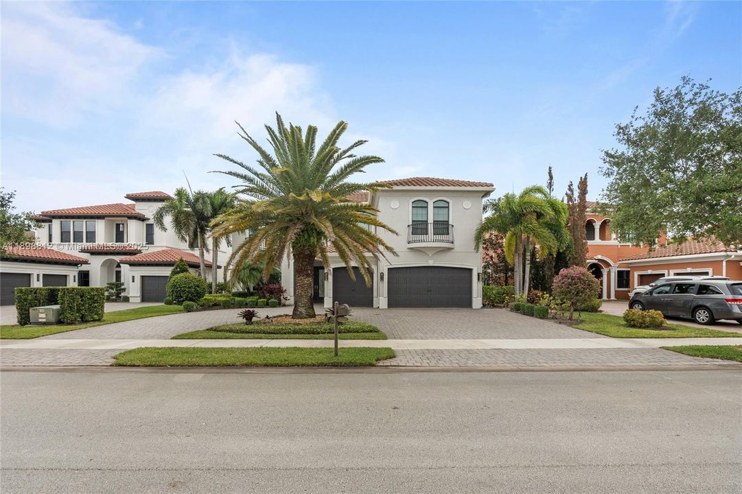 На продажу: $2,540,000 (5 спален, 5 ванн, 5287 Квадратных фут)