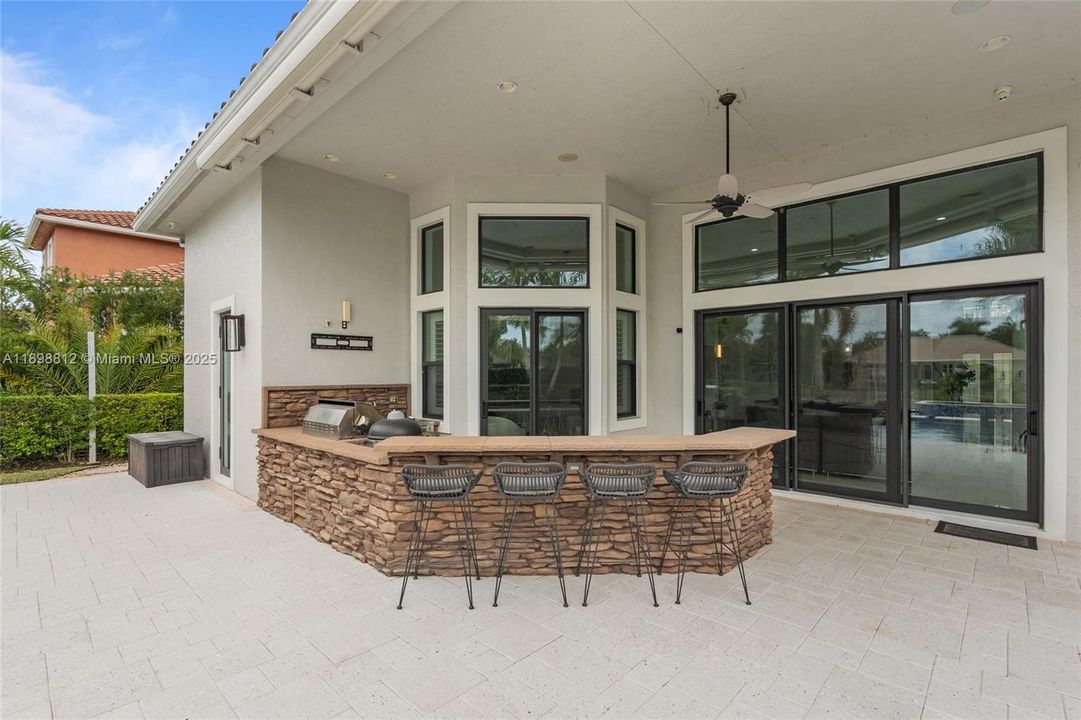 На продажу: $2,540,000 (5 спален, 5 ванн, 5287 Квадратных фут)