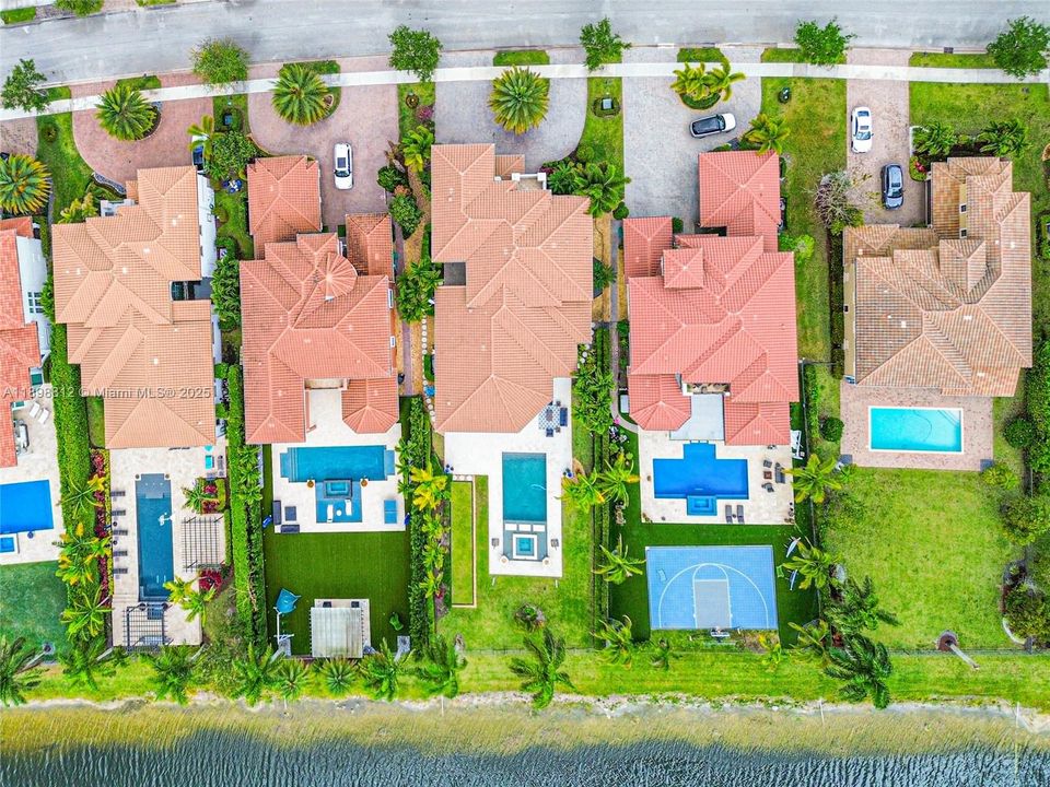 На продажу: $2,540,000 (5 спален, 5 ванн, 5287 Квадратных фут)