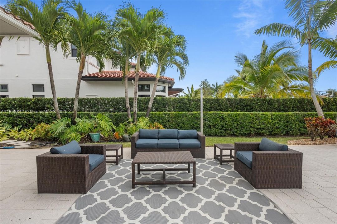 На продажу: $2,540,000 (5 спален, 5 ванн, 5287 Квадратных фут)