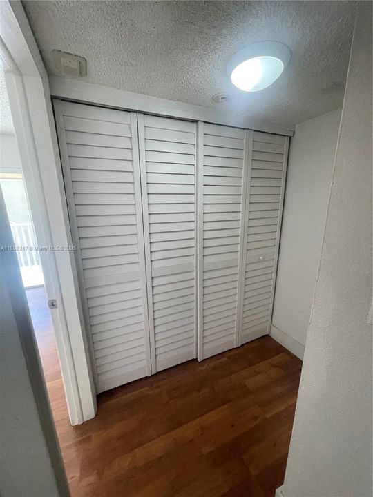 For Rent: $1,700 (1 beds, 1 baths, 628 Square Feet)