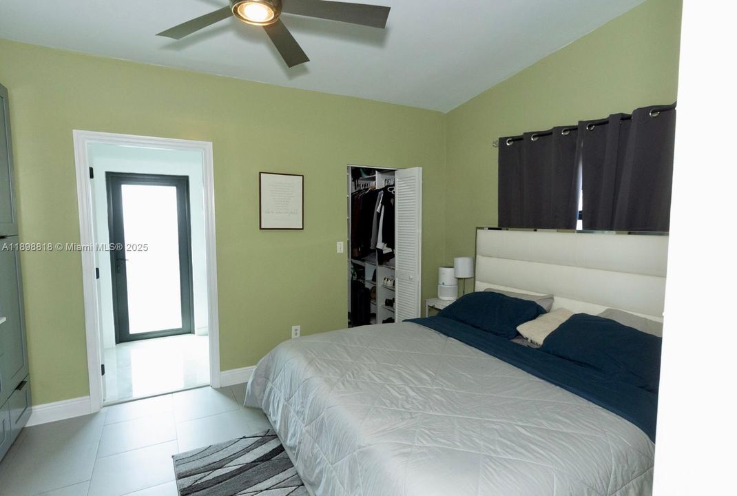 待售: $565,000 (3 贝兹, 2 浴室, 1439 平方英尺)