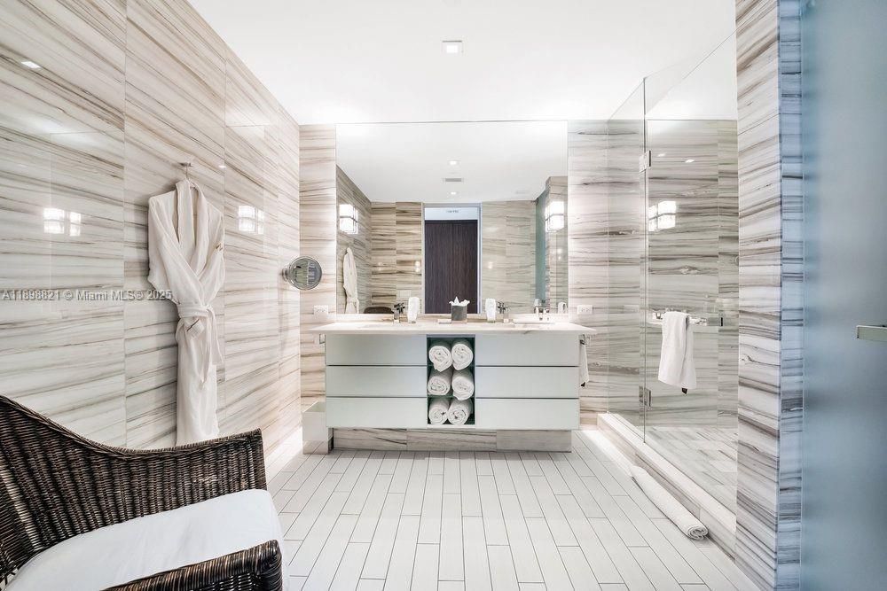 En Renta: $36,000 (2 camas, 2 baños, 1764 Pies cuadrados)