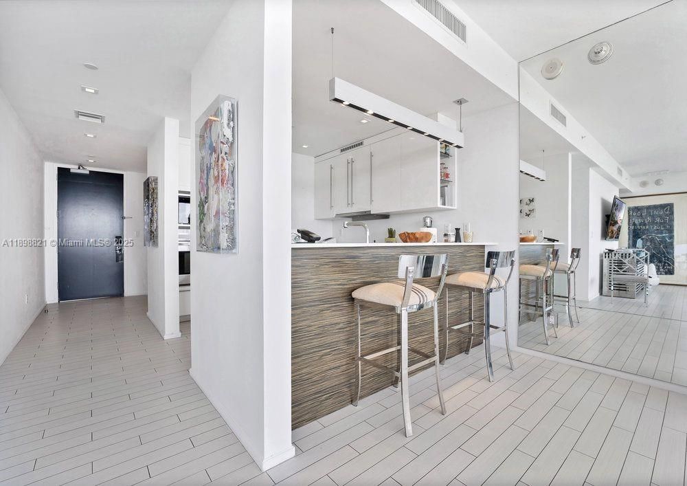 En Renta: $36,000 (2 camas, 2 baños, 1764 Pies cuadrados)