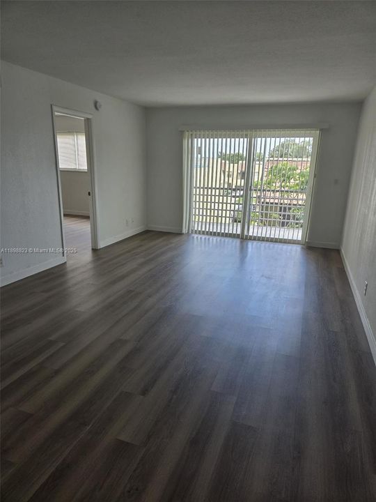 Activo con contrato: $1,850 (2 camas, 2 baños, 0 Pies cuadrados)