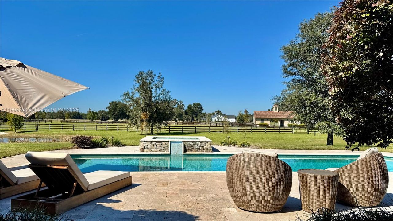 En Venta: $1,800,000 (4 camas, 4 baños, 3801 Pies cuadrados)