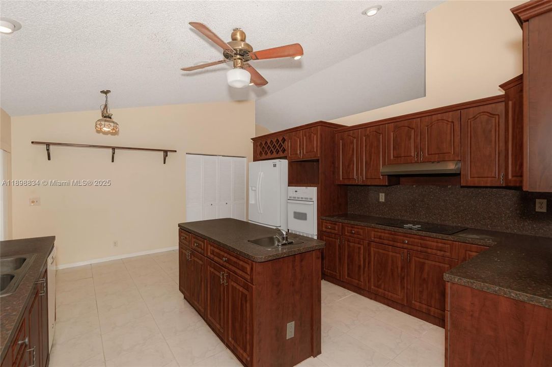 Active With Contract: $624,900 (4 beds, 2 baths, 2359 Square Feet)