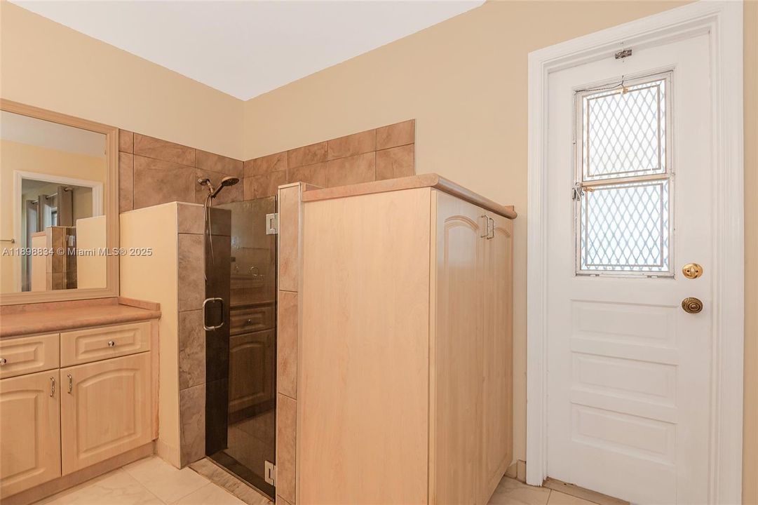 Active With Contract: $624,900 (4 beds, 2 baths, 2359 Square Feet)