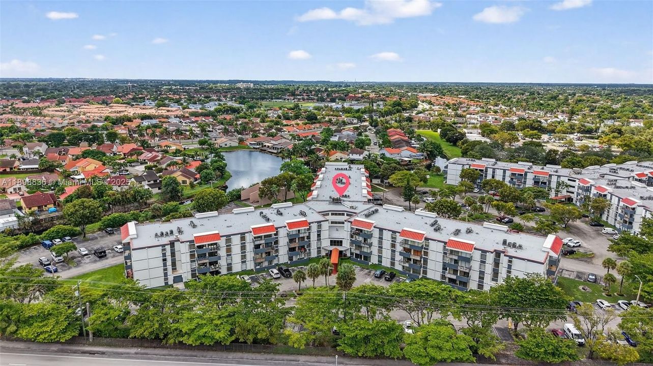 最近售出: $265,000 (2 贝兹, 2 浴室, 1170 平方英尺)